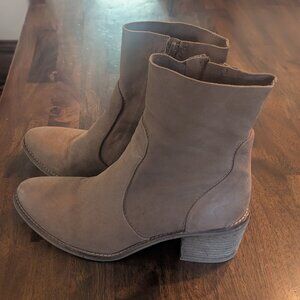 Cute leather boots from Diba True